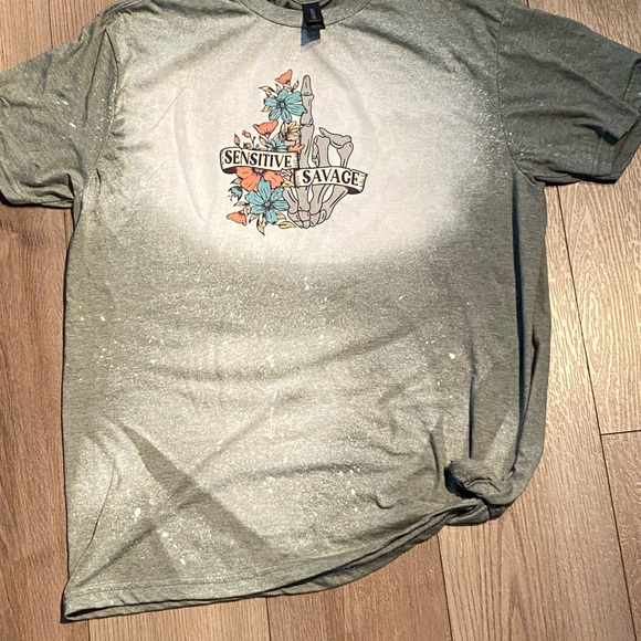 Sensitive savage T-shirt - Picture 1 of 5